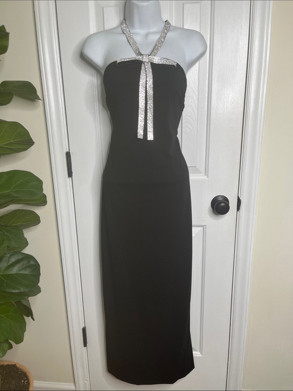 Badgley Mischka Black Maxi Dress with Silver Sequin Halter Size 14 NWT
